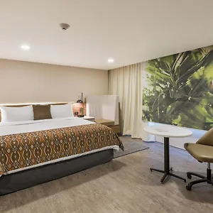 4* Hotel Wyndham Garden