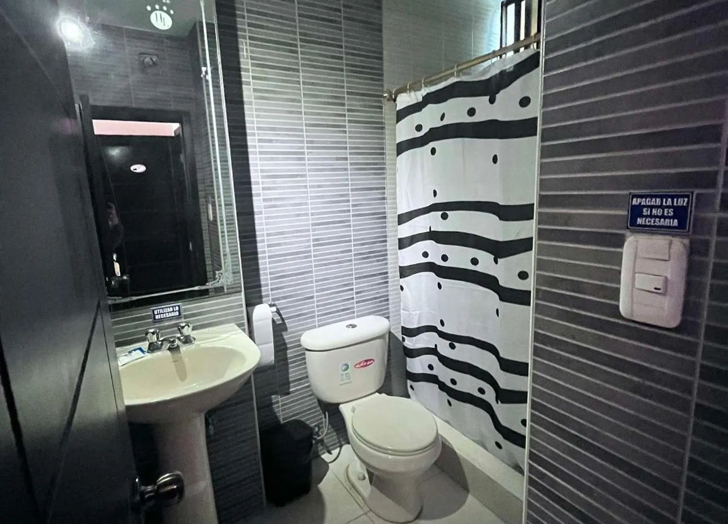 Hotel Florida 키토